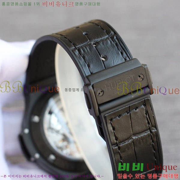 ST ������ hublot ��� 301 PB 131 RX 77HT17701-2