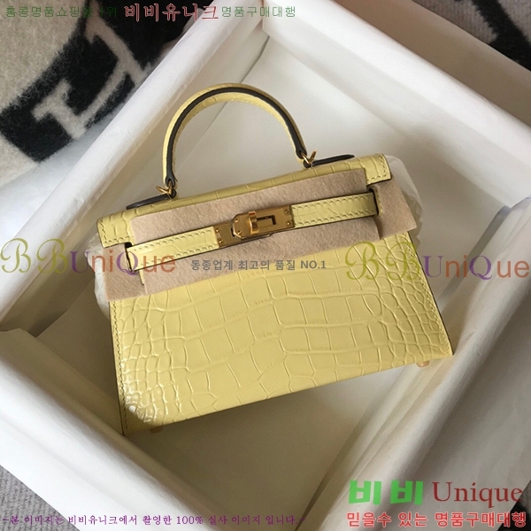 # �����޽� �̸��� �̴Ϲ� 19������ H103511-91-2