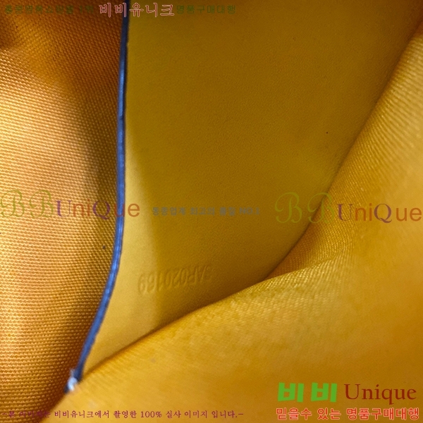 #���ߵ� ���� Ŭ��ġ �̴� GY64890-2