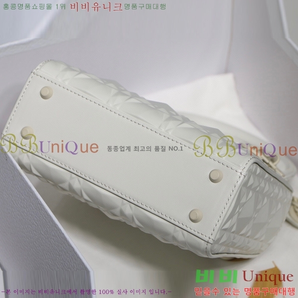 #��� ���̾Ƹ�� ���̹� M6003-700