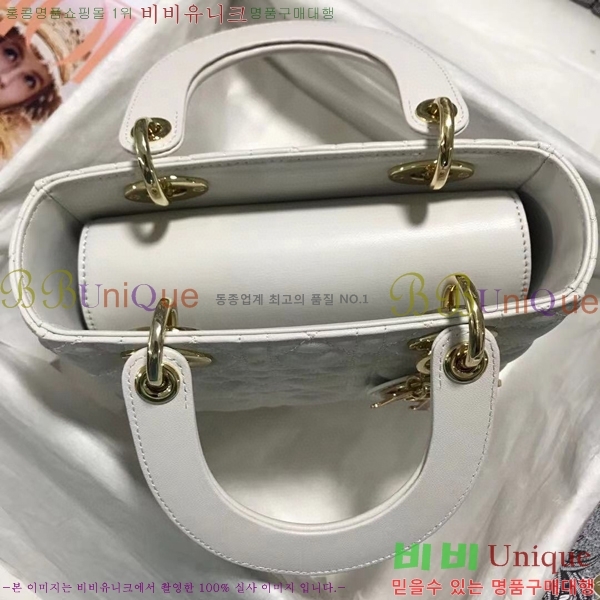 #ũ����î��� ���̵�� M0538-201