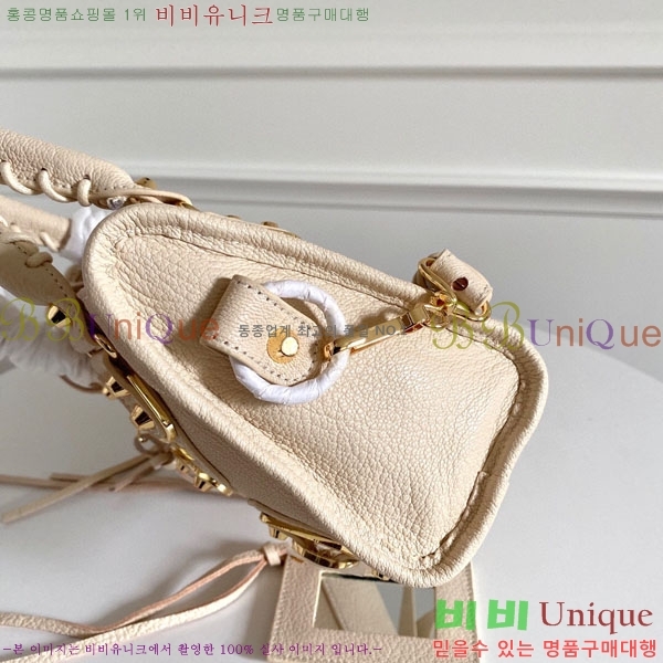 �߷��þư� ��Ƽ�� �̴� 519938-13