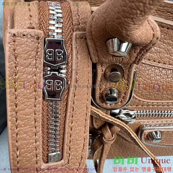 �߷��þư� ��Ƽ�� �̴� 519938-16