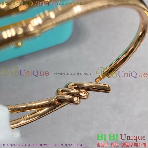 Ƽ�Ĵ� ���� TF55184-7