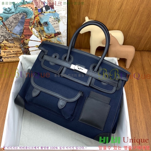 #�����޽� ĵ���� ī�� ��Ų�� 35 HE412578-4