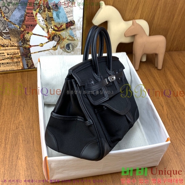 #�����޽� ĵ���� ī�� ��Ų�� 25 HE412577-3