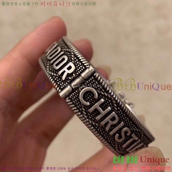 ��� ���� DVK56981