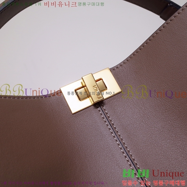 #��� ��ī�� X ����Ʈ �̵� F01130D6100-8