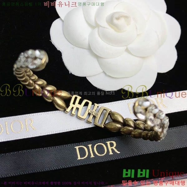 ��� ���� D145910