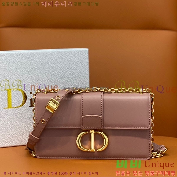 #��� 30 ���״� �̽�Ʈ ����Ʈ ü�ι� M9334-202