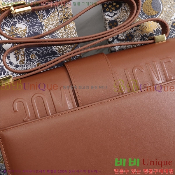 #��� 30 �����ι� M9203-109