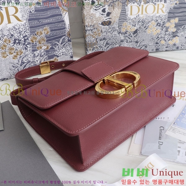 #��� 30 �����ι� M9203-201