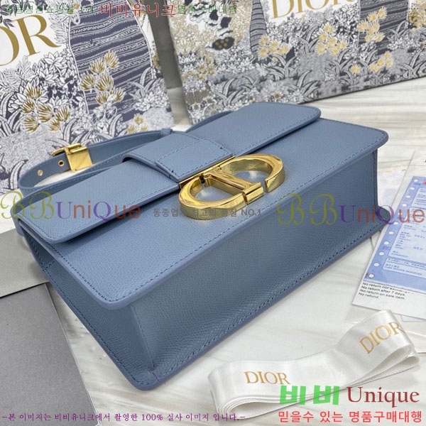 #��� 30 �����ι� M9203-202