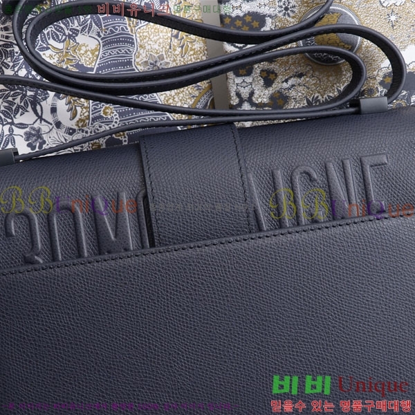 #��� 30 �����ι� M9203-208