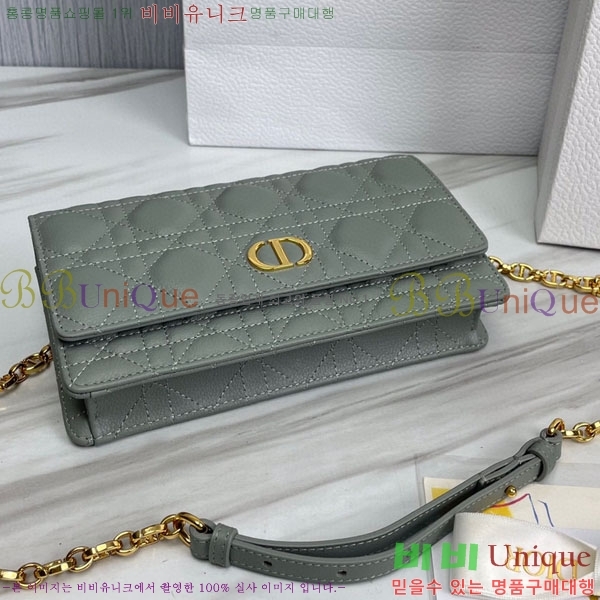 #��� ī�� �� �Ż� 90018-101