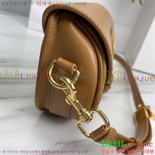 #��� �ٺ� �̽�Ʈ-����Ʈ�� 18812-107