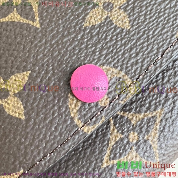 #���̺��� ���׷� ĵ���� ���и� ���� ������ M60696-103