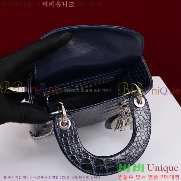 #��� ���̵�� �̴� M050566-118