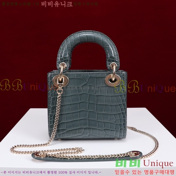 #��� ���̵�� �̴� M050566-117