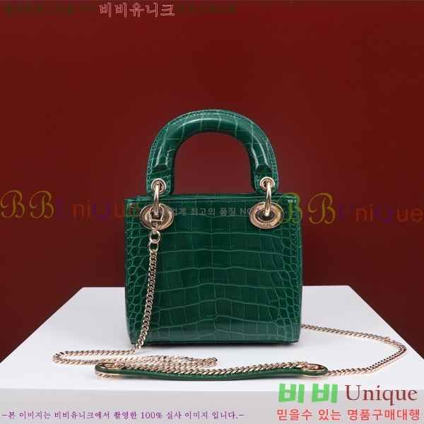 #��� ���̵�� �̴� M050566-111