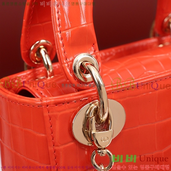 #��� ���̵�� �̴� M050566-110