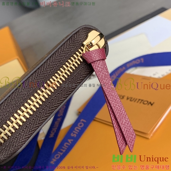 #���̺��� ���� ���� M60742-104