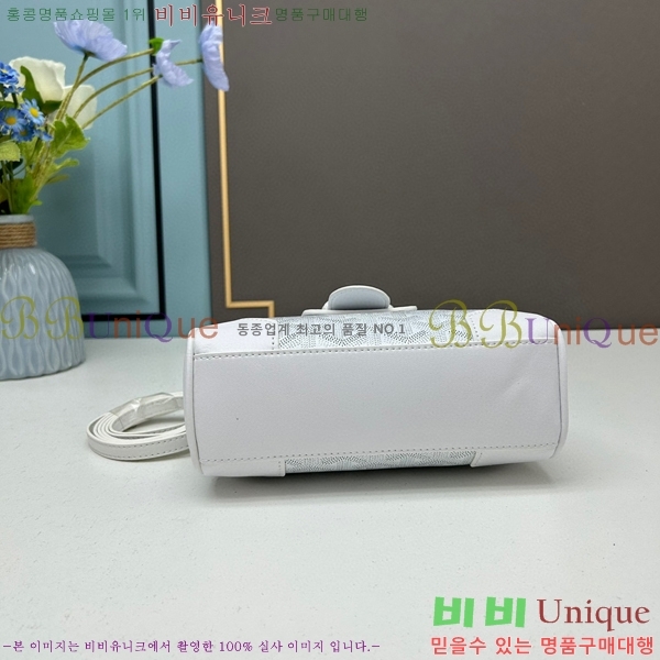 ���ߵ� ���̰��� �̴� GY056734-1