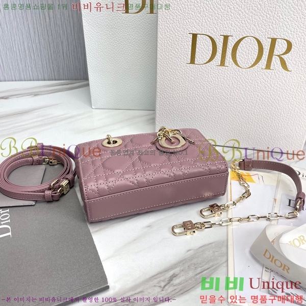 #��� ���̵� �� ���̹� ����ũ�� M05402-112