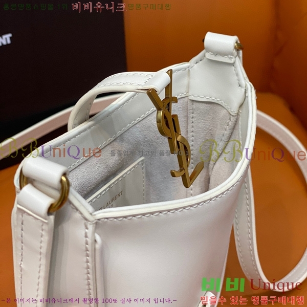 #���ζ� LE 5 A 7 ��Ƽ�� �̴� ũ�ν� �� 735214-101