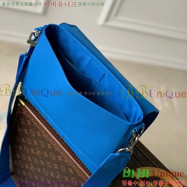 #���̺��� ����ũ���� �޽��� M22505-101