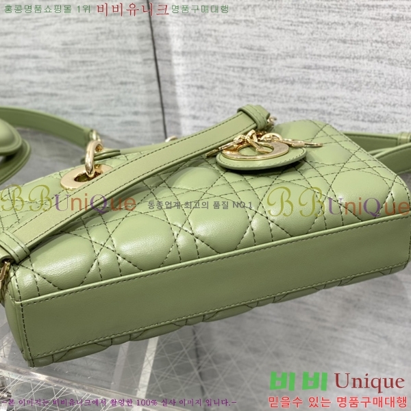 #��� ���̵� �� ���̹� ���� M0613-204