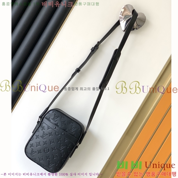 ���̺��� �ٴ��� ���� M44972-2