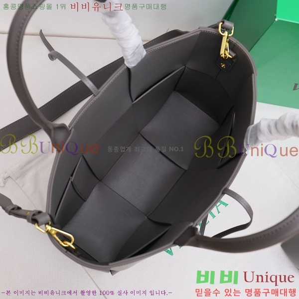 ���װ�����Ÿ �Ƹ��� ��Ʈ�� 7212514-8