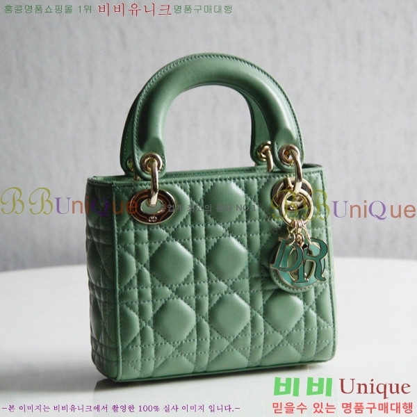 #��� ���̵�� �̴� M0505-702