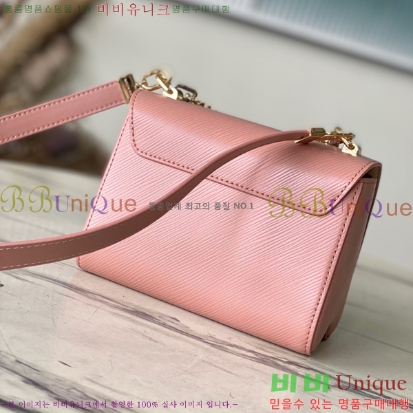 #���̺��� Ʈ����Ʈ PM M22768