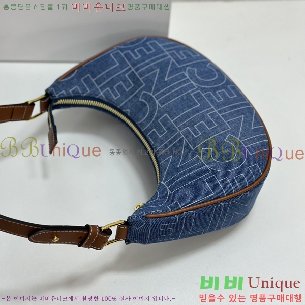 ������ Ʈ������ �ƹٹ� 26CE239652-7