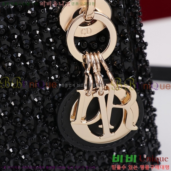 #��� ���̵�� ����ũ�� M0856801-102