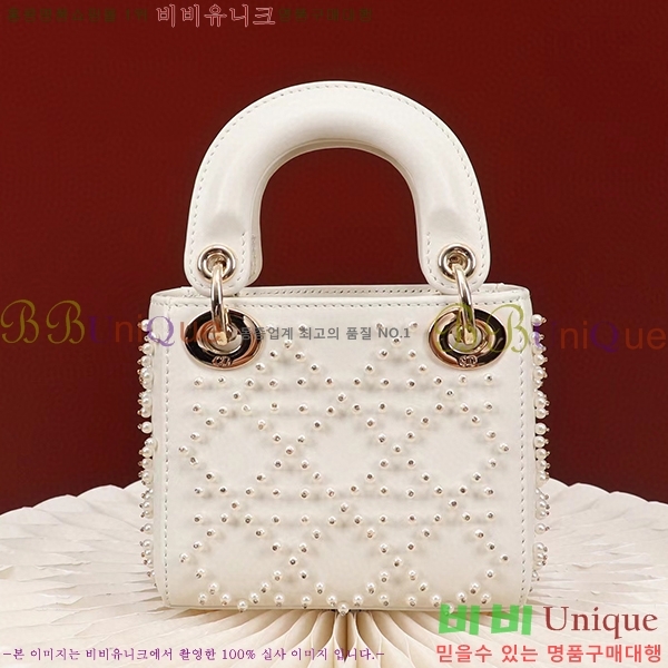 #��� ���̵�� ����ũ�� M085658-101