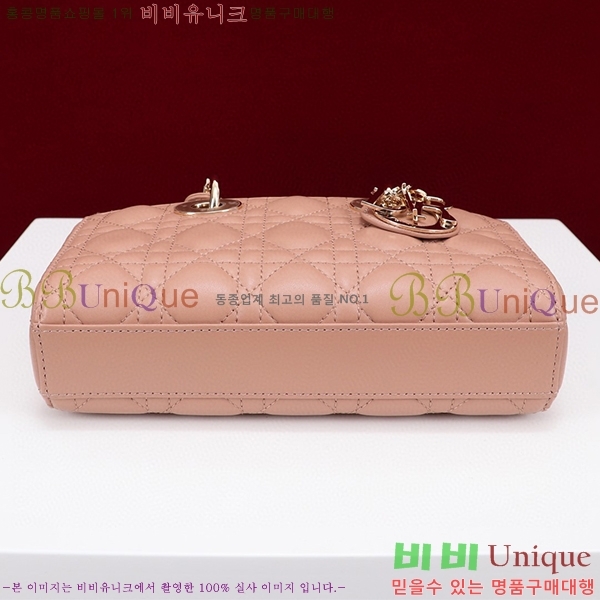 #��� ���̵� �� ���̹� �̴� M0613-213