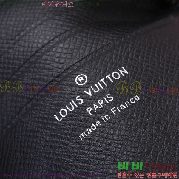 ���̺��� ũ�������� ����� ���� M69404