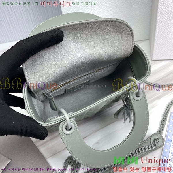 #��� ���̵�� �̴� ĳ��� 18800-1-50