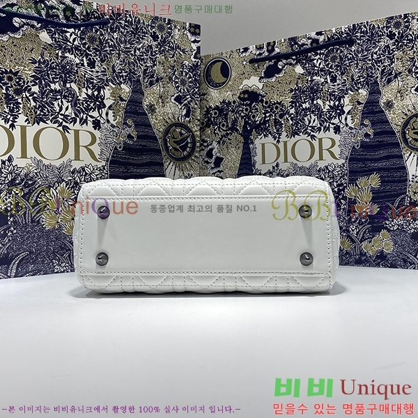 #��� ���� ABC ���̵�� ���� M18800-303