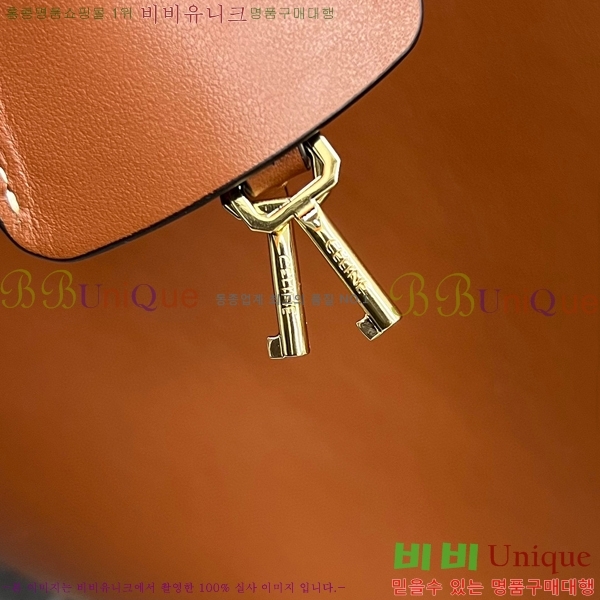 #������ ī�ٽ� 16 ���۹� 112583-202