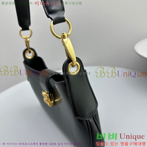 #�̿�̿� �ΰ� ��Ż ���� ȣ���� 5BC151-833