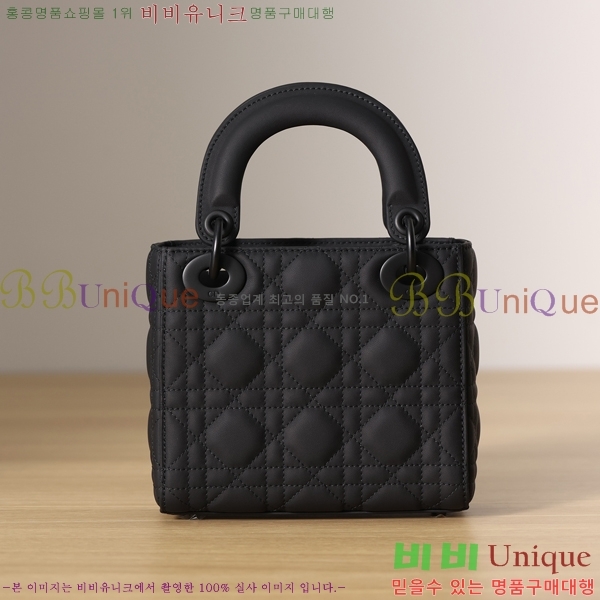 #��� ���̵�� �̴� M05066-3