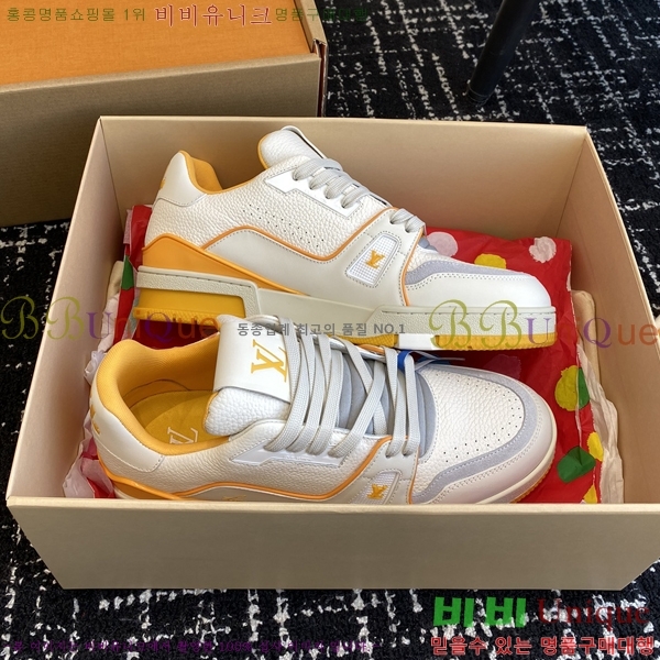 ���̺��� LV Ʈ���̳� ����Ŀ�� 45L2412430-5