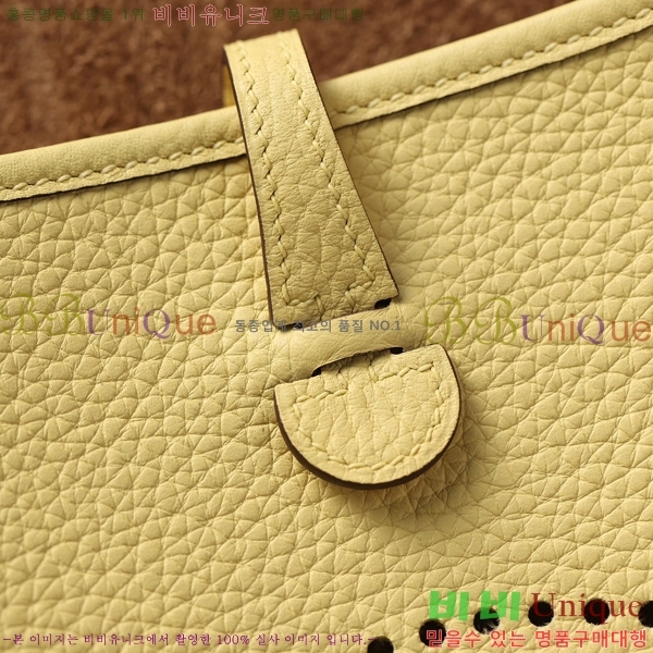 #�����޽� ������ �̴� H166676-9