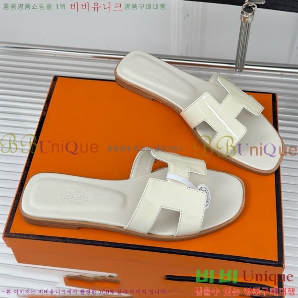 �����޽� ���� ���� ���̴�Ʈ 32HE243431-8