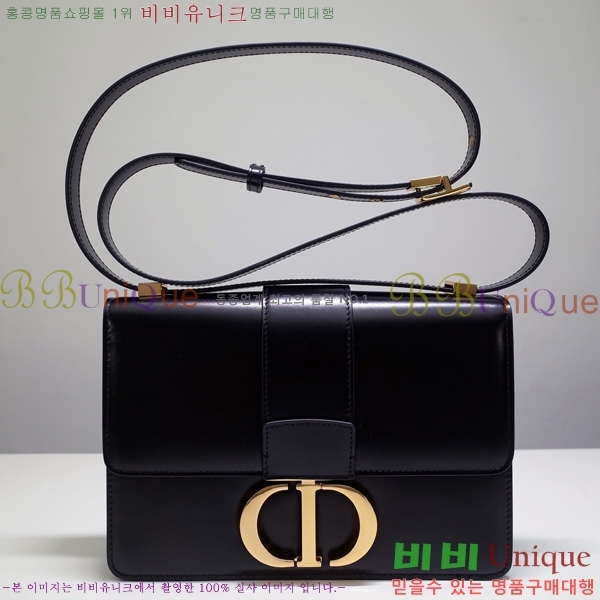 #��� 30 �����ι� M9203-663