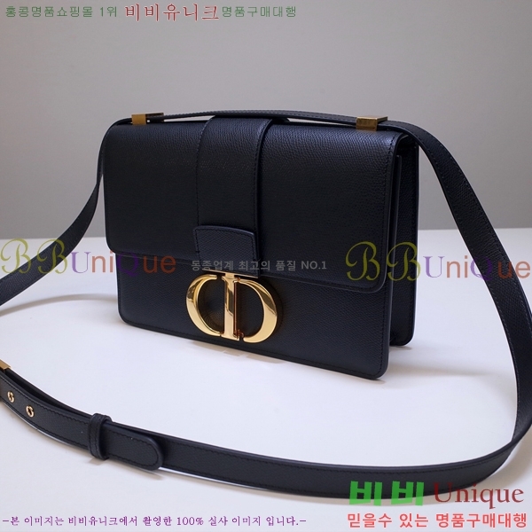 #��� 30 �����ι� M9203-210